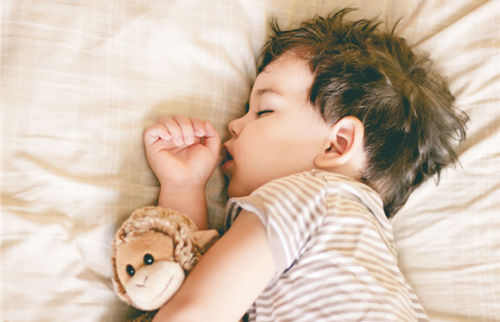 小心宝宝着凉！高温天气开空调的正确方法